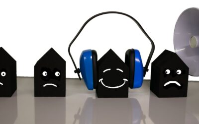 Izolacja akustyczna domu z wykorzystaniem celulozy – skuteczna ochrona przed hałasem