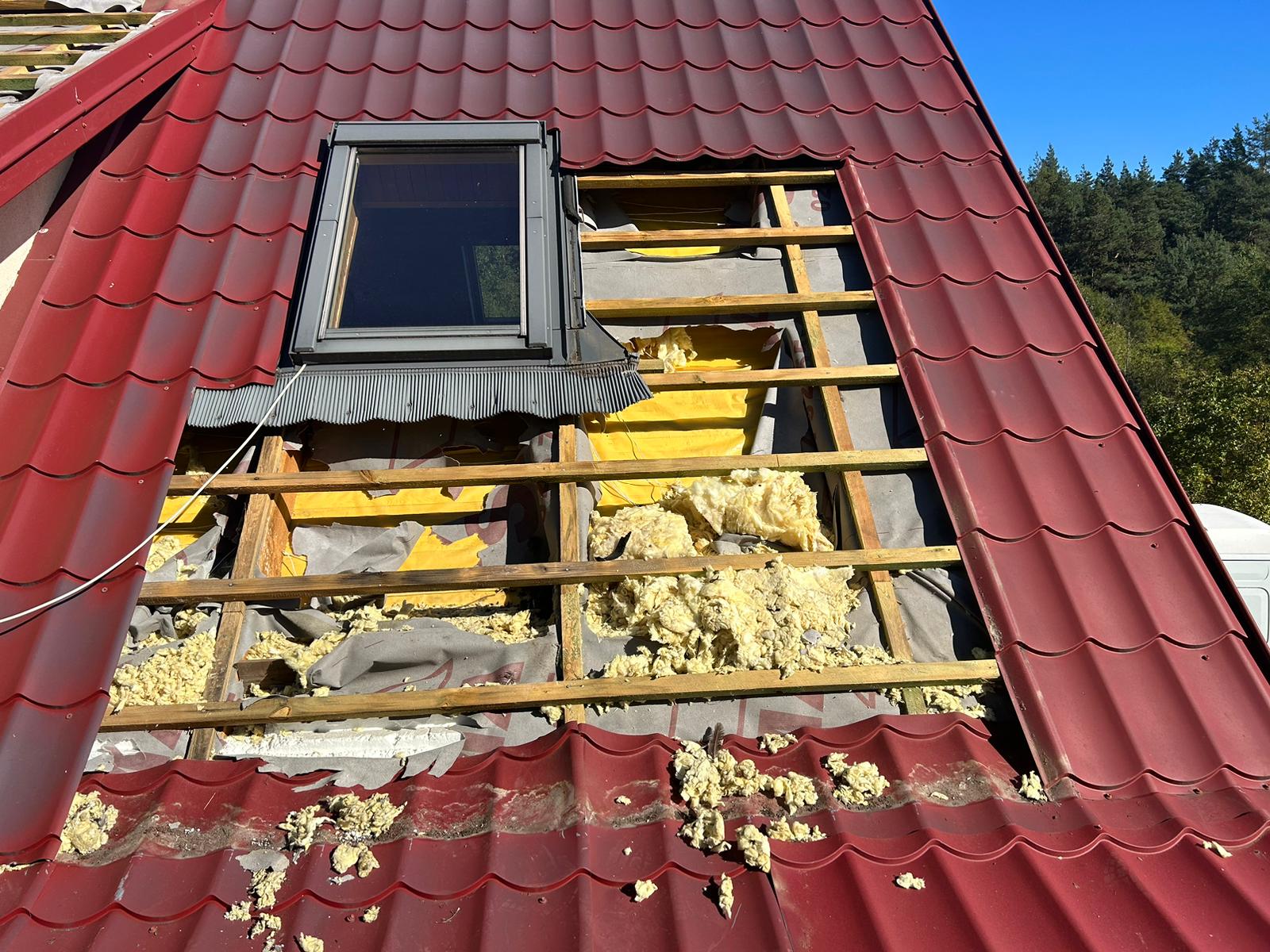 Ocieplanie metodą wdmuchiwania celulozy